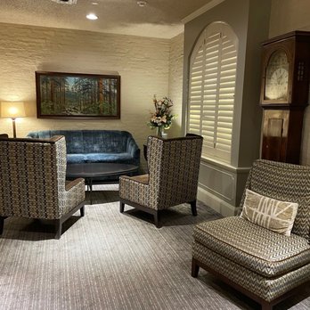 The Mark Spencer Hotel - Lounge area near lobby - Hotels Near Me - Portland, Oregon The Mark Spencer Hotel - Lounge area near lobby - Hotels Near Me - Portland, Oregon