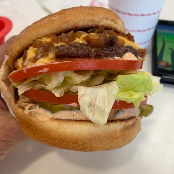 In-N-Out Burger - Burgers Near Me - Kingman, Arizona
