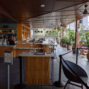 Hideout - Hideout bar at the Laylow - Bars Near Me - Honolulu, Hawaii