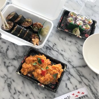 Krazy Roll - Spicy salami pizza, spider roll, spicy Cali roll - Japanese Near Me - Toronto, Ontario