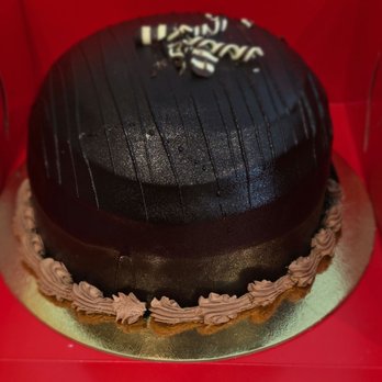 Pinecrest Bakery - Tamiami - Cake se Bombón - Bakeries Near Me - Miami, Florida Pinecrest Bakery - Tamiami - Cake se Bombón - Bakeries Near Me - Miami, Florida