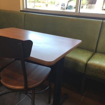 El Pollo Loco - New comfy chairs and booths! - Mexican Near Me - Stockton, California El Pollo Loco - New comfy chairs and booths! - Mexican Near Me - Stockton, California