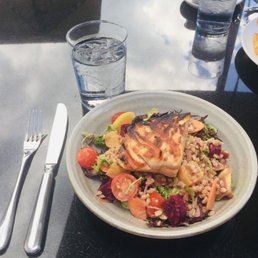 Salmon Quinoa Salad Salmon Quinoa Salad