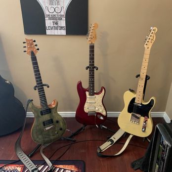 Jazmin Electric - Guitar Stores Near Me - Costa Mesa, California Jazmin Electric - Guitar Stores Near Me - Costa Mesa, California