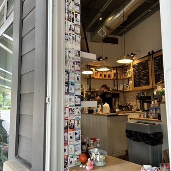 Sidetrack - Ordering Window - Cafes Near Me - London, Ontario Sidetrack - Ordering Window - Cafes Near Me - London, Ontario