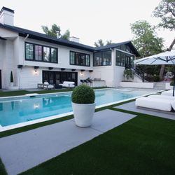 360 Custom Pools