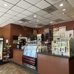 3rd Street Coffee - Front counter