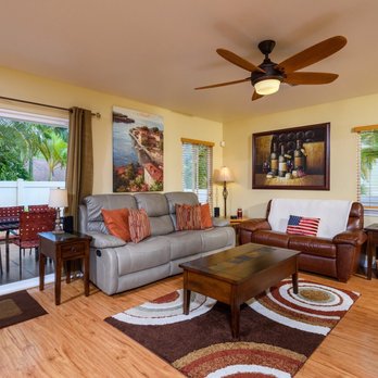 Kaui's Kleaners - Living room after cleaning - Home Cleaning Near Me - Ewa Beach, Hawaii