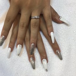 Angel’s Nails and Spa by Tan