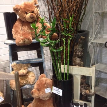 Waldon's Flower Shop - Florists Near Me - The Junction, NSW