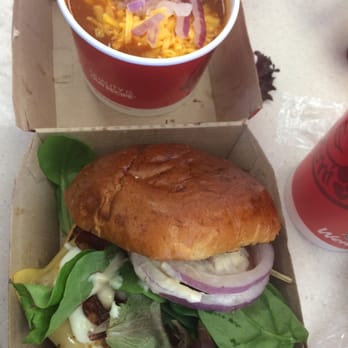 Wendy's - Bacon cheeseburger gouda cheese with garden salad yumm - Fast Food Near Me - Fontana, California Wendy's - Bacon cheeseburger gouda cheese with garden salad yumm - Fast Food Near Me - Fontana, California