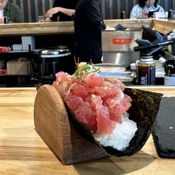 Sugo Hand Roll Bar - Hawaiian Poke - Sushi Bars Near Me - Seattle, Washington Sugo Hand Roll Bar - Hawaiian Poke - Sushi Bars Near Me - Seattle, Washington