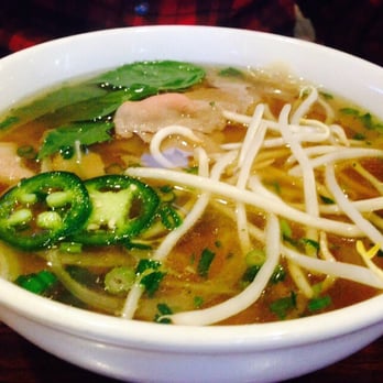 Saigon Bistro - Pho tai, nam & gan (Noodle soup with sliced steak, flank & tendon) - Vietnamese Near Me - Concord, California Saigon Bistro - Pho tai, nam & gan (Noodle soup with sliced steak, flank & tendon) - Vietnamese Near Me - Concord, California
