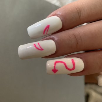 Neo Nails Brickell - How could you let my daughter leave w such ugly work after she paid 50 for a full?!?! - Nail Salons Near Me - Miami, Florida
