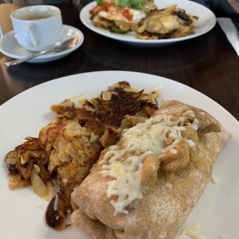 Lady C’s - Chicken curry burrito - Breakfast & Brunch Near Me - Tarzana, California Lady C’s - Chicken curry burrito - Breakfast & Brunch Near Me - Tarzana, California
