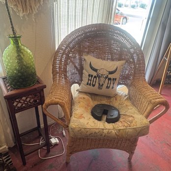 Dream Den Boutique - Women's Clothing Near Me - Apple Valley, California Dream Den Boutique - Women's Clothing Near Me - Apple Valley, California