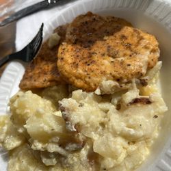 Yorgo's Gyros-Potatoes - Grilled seasoned chicken cutlets with potatoes