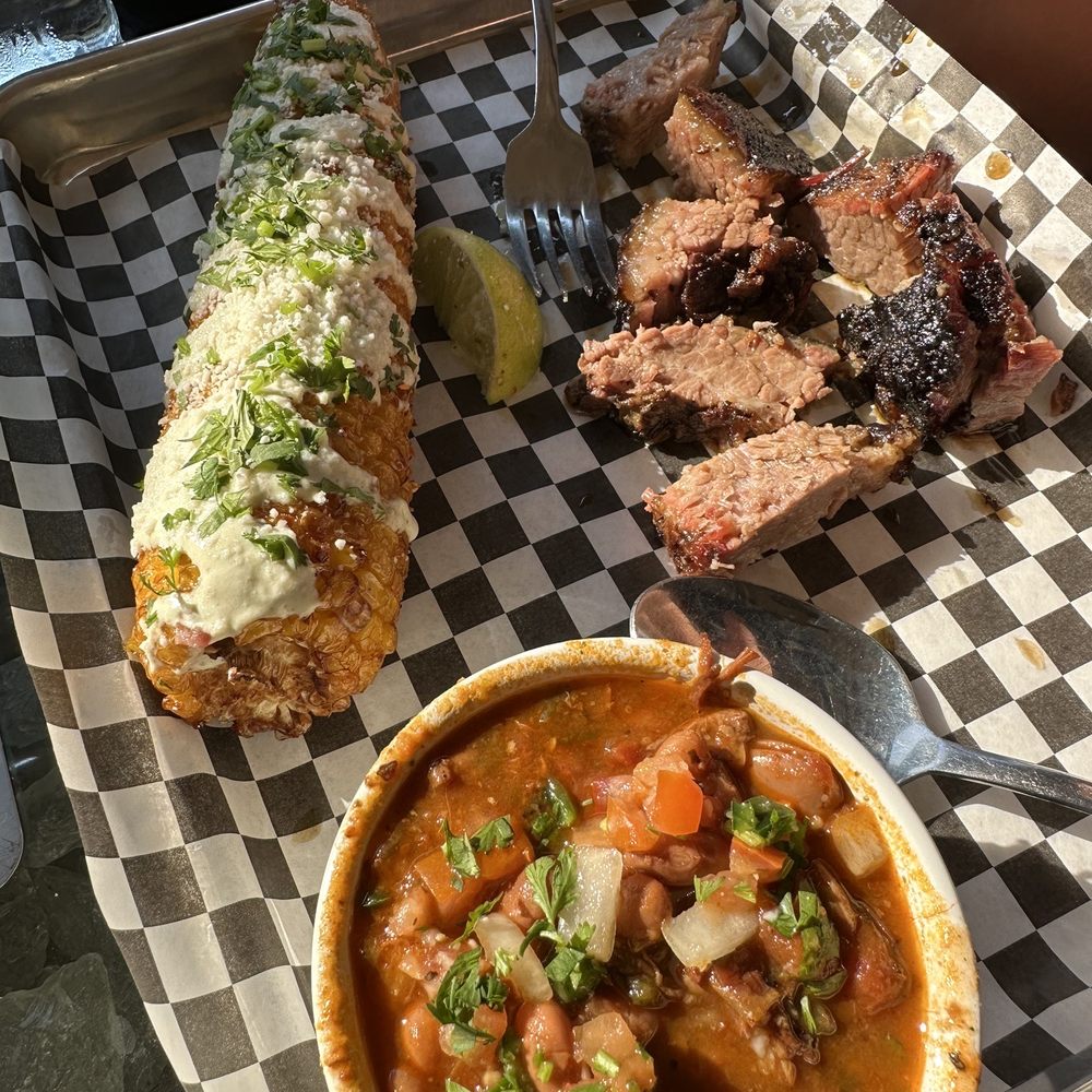 Gunners Tex Mex BBQ - Barbeque Near Me - Glacier, Washington Gunners Tex Mex BBQ - Barbeque Near Me - Glacier, Washington