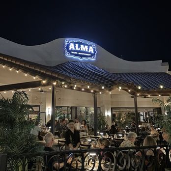 Alma Southwest - Outdoor seating - Mexican Near Me - Scottsdale, Arizona