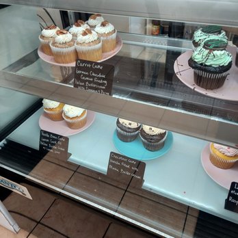 Life's Sweet - Cupcakes! - Desserts Near Me - Chicago, Illinois Life's Sweet - Cupcakes! - Desserts Near Me - Chicago, Illinois