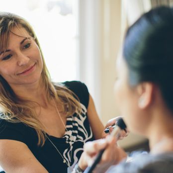 Mirror Mirror Beauty - Makeup Artists Near Me Mirror Mirror Beauty - Makeup Artists Near Me