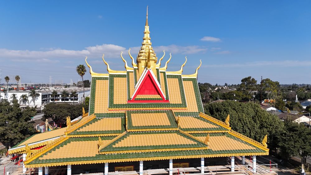 Slide of Gentle Giant Roofing