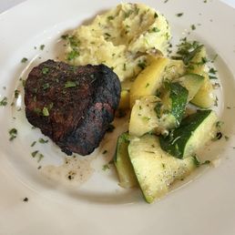 8oz filet that seemed very small