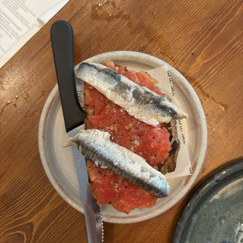 Tinc Set - Sardine & Tomato on Sourdough - Chicken Shop Near Me - Montreal, Quebec