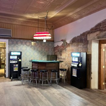Buckskin - a room with a bar and vending machines - Breweries Near Me - Killdeer, North Dakota