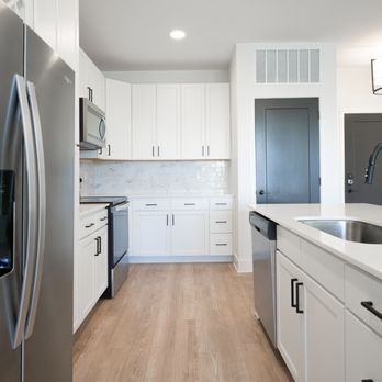Avant Apartments - Apartments Near Me - Carmel, Indiana Avant Apartments - Apartments Near Me - Carmel, Indiana