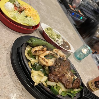 Tuco and Blondie - Combo Fajitas - Mexican Near Me - Chicago, Illinois Tuco and Blondie - Combo Fajitas - Mexican Near Me - Chicago, Illinois