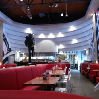 Mellow Mushroom Charleston - West Ashley - Pretty cool - Pizza Near Me - Charleston, South Carolina Mellow Mushroom Charleston - West Ashley - Pretty cool - Pizza Near Me - Charleston, South Carolina