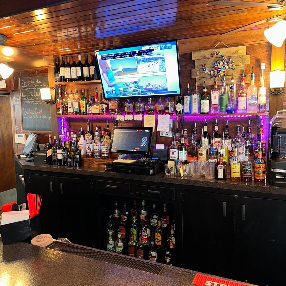 Oak Park Tavern - a bar with a large screen tv - Seafood Near Me - Mansfield, Ohio Oak Park Tavern - a bar with a large screen tv - Seafood Near Me - Mansfield, Ohio