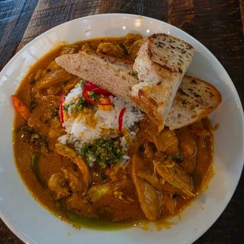 Pig's Ear American Bistro - Wednesday's Chef Special:  Coconut Curry Chicken - Steakhouses Near Me - Hurricane, Utah