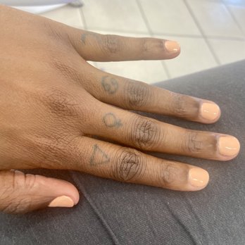 Elite Nails & Lash - Gel manicure - Nail Salons Near Me - La Mesa, California