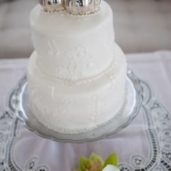 Mmmm Cupcakes - Our wedding cake, which was devoured. Top was coffee, bottom vanilla. Photo makes it seems a little lop-sided, but it wasn't. Shimmery fondt