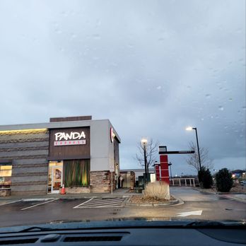 Panda Express - the outside of a restaurant - Chinese Near Me - Aurora, Colorado