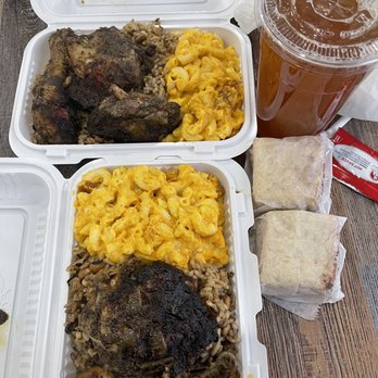 The Soul Spot - Homemade Iced Tea Jerk Chicken Lunch 7. 2 Chicken Combo with 2 Sides and Corn Bread Lunch Combo - Soul Food Near Me - Brooklyn, New York