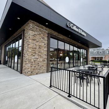 MOTW Coffee - Outside - Coffee & Tea Near Me - Lombard, Illinois MOTW Coffee - Outside - Coffee & Tea Near Me - Lombard, Illinois