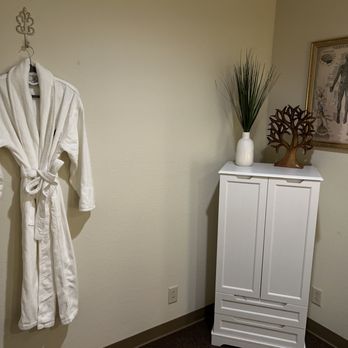 Krissy Leonetti, LMT - Massage Therapy Near Me - Steamboat Springs, Colorado Krissy Leonetti, LMT - Massage Therapy Near Me - Steamboat Springs, Colorado