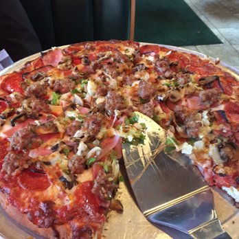 Vitale's - Deluxe pizza - Pizza Near Me - Grand Rapids, Michigan Vitale's - Deluxe pizza - Pizza Near Me - Grand Rapids, Michigan