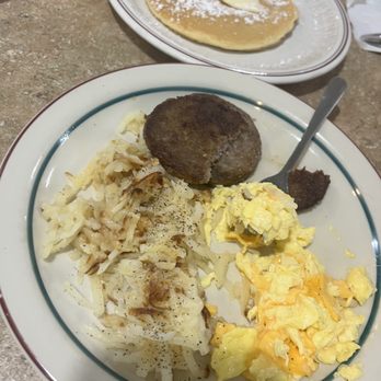Hot Stacks Pancake House - Ham , Bacon Or 2 Sausage egg hash brown and pancackes - Breakfast & Brunch Near Me - Myrtle Beach, South Carolina Hot Stacks Pancake House - Ham , Bacon Or 2 Sausage egg hash brown and pancackes - Breakfast & Brunch Near Me - Myrtle Beach, South Carolina