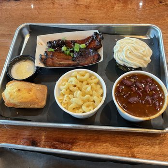 Pumphouse BBQ - Mac & Cheese Baked Beans Baby Back Ribs Corn Bread - Barbeque Near Me - Ormond Beach, Florida Pumphouse BBQ - Mac & Cheese Baked Beans Baby Back Ribs Corn Bread - Barbeque Near Me - Ormond Beach, Florida