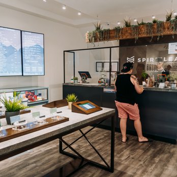 Spiritleaf - Cannabis Dispensaries Near Me - Toronto, Ontario