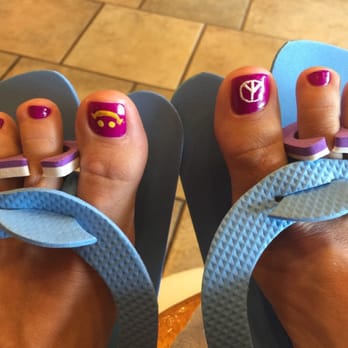 Instyle Nail Lounge - Nail Salons Near Me - Troy, Michigan
