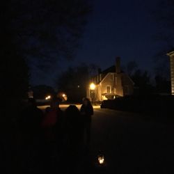 Yorktown Ghost Walks - Ghost walk along Main Street