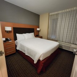TownePlace Suites - Lexington Park - Bed