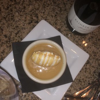 Robust Wine Bar - Pot de creme - Wine Bars Near Me - Webster Groves, Missouri Robust Wine Bar - Pot de creme - Wine Bars Near Me - Webster Groves, Missouri
