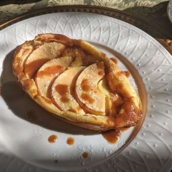 Swantown Inn - Puffed apple pancake with caramel drizzle. Something new for breakfast every day! - Bed & Breakfast Near Me - Olympia, Washington Swantown Inn - Puffed apple pancake with caramel drizzle. Something new for breakfast every day! - Bed & Breakfast Near Me - Olympia, Washington