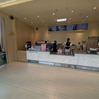 Molly Tea - Prep counter - Bubble Tea Near Me - San Gabriel, California Molly Tea - Prep counter - Bubble Tea Near Me - San Gabriel, California
